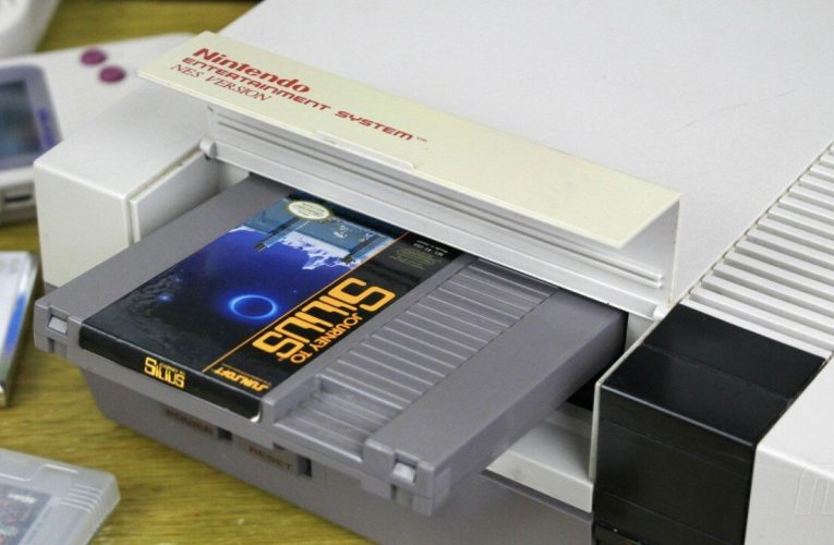 Random: Check Out These NES Consoles Being Tested, Packed, And Shipped