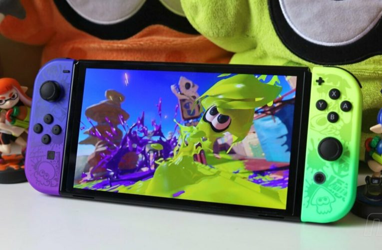 Video: Unboxing The New Splatoon 3 Nintendo Switch OLED & Pro Controller