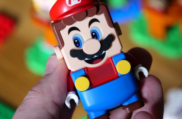 Random: Fan’s Massive LEGO Mario Build Uses 14 Motors To Bring The Mushroom Kingdom To Life